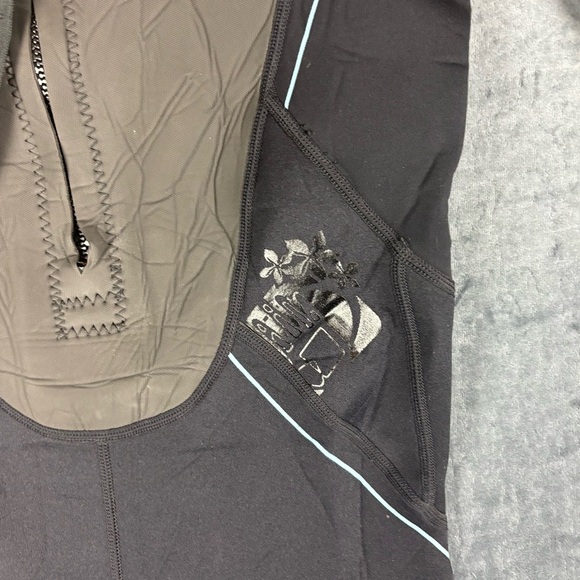 Body Glove Black Surf One Piece - Picture 3 of 12